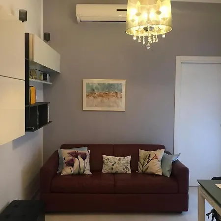Appartamento Bilo Con Terrazzo Certosa 34