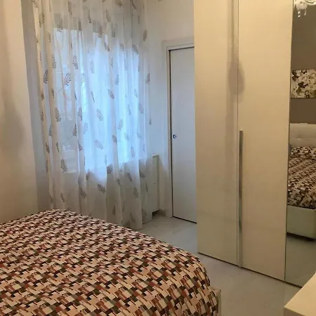 Appartamento Bilo Con Terrazzo Certosa 34 *