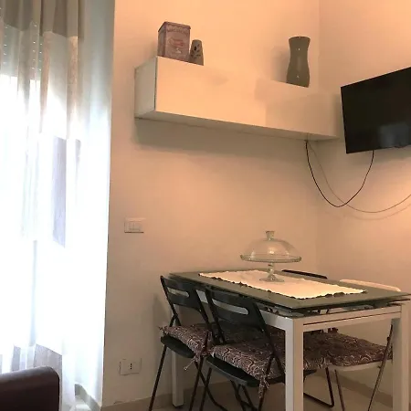 Appartamento Bilo Con Terrazzo Certosa 34
